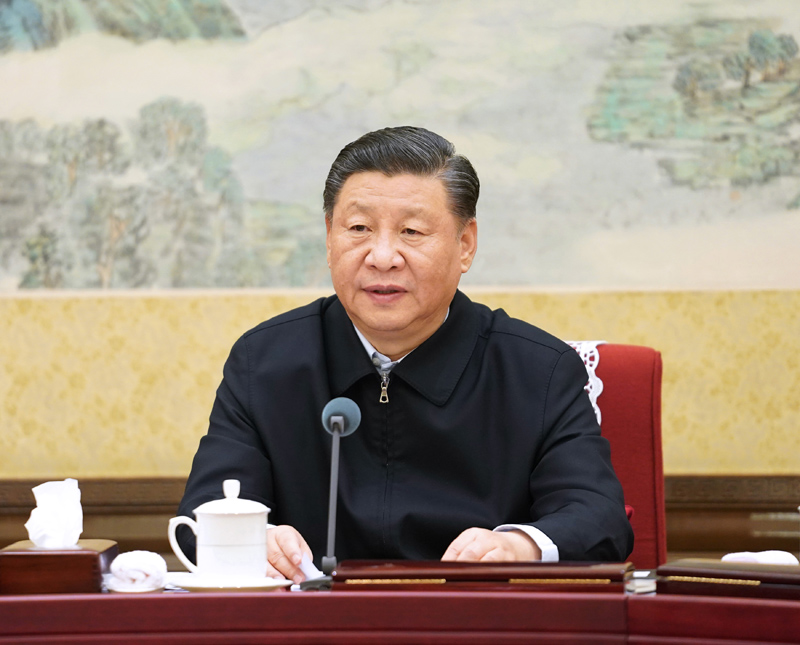 12月26日至27日，中共中央政治局召開(kāi)“不忘初心、牢記使命”專題民主生活會(huì)，中共中央總書(shū)記習(xí)近平主持會(huì)議并發(fā)表重要講話。新華社記者 李學(xué)仁 攝